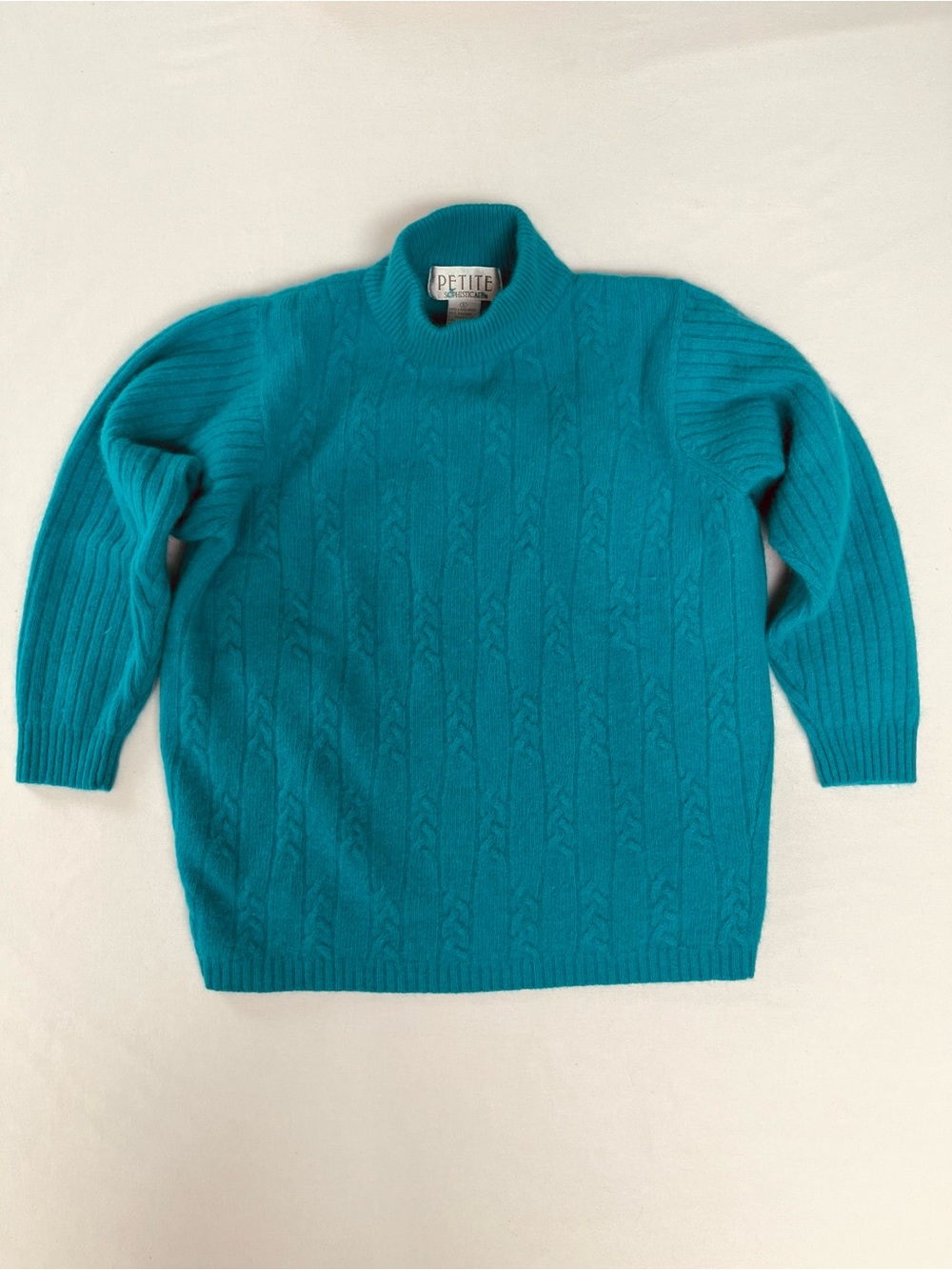 Petite Sophisticate Vintage Woman’s Teal Blue LambsWool Angora Sweater Size S